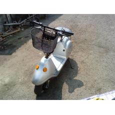 電動自行車